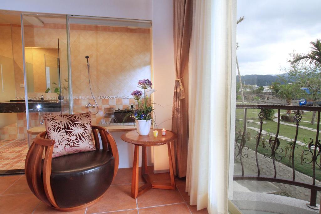 Spring Fountain Hotel Джиаоси Стая снимка