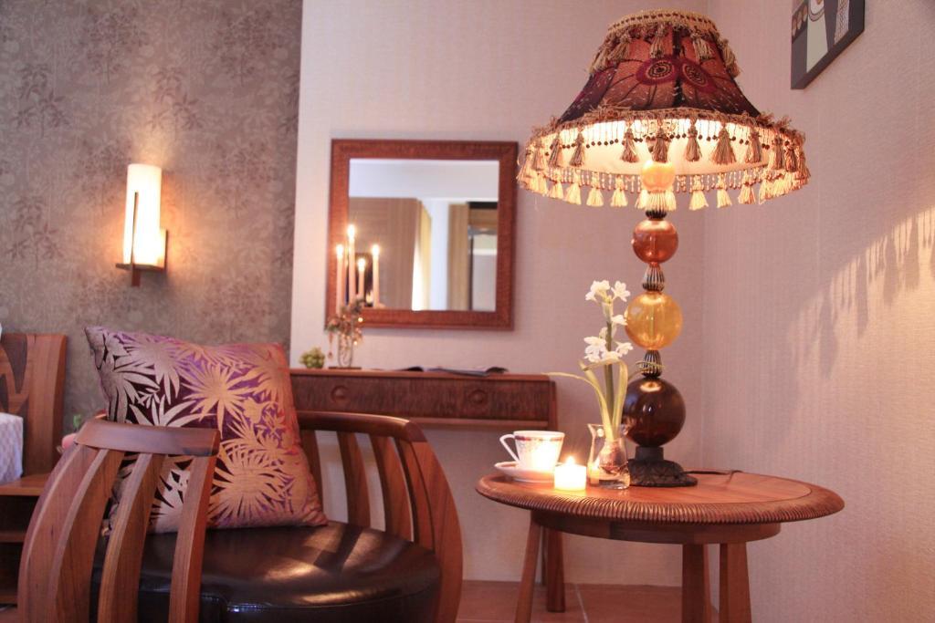Spring Fountain Hotel Джиаоси Стая снимка
